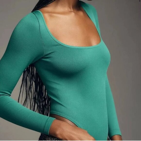 Green Anthropologie Cross Back Bodysuit Size XXS/XS - Picture 2 of 5